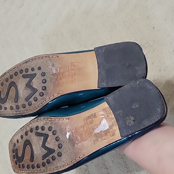 Stuart Weitzman Patent Leather Mules. Size 7.5 - Picture 7 of 8